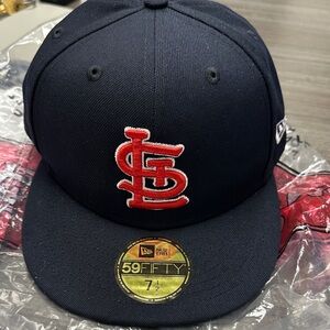 New Era 59FIFTY Dark Blue Cap with Red Emblem. St Louis Cardinal size 7-1/2